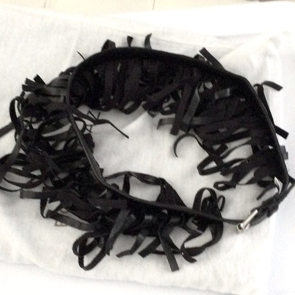 NEW WITHOUT TAG BCBGMAXAZRIA FRINGES BELT SZ Small - Picture 1 of 2